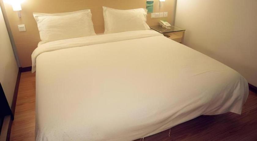 Hotel City Comfort Inn Пучонг Экстерьер фото